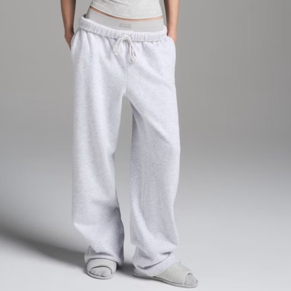 Gray Short Sleeve Top and White Lounge Pants